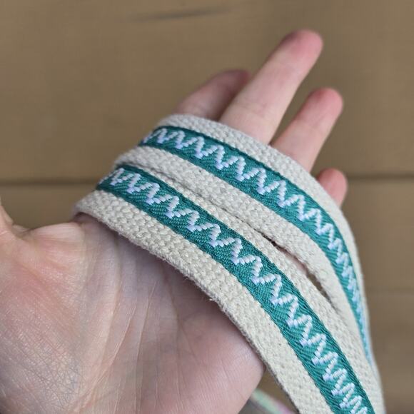 Vibrant Sequin Shoulder Bag in Purple and Gold - Picture 6 of 11